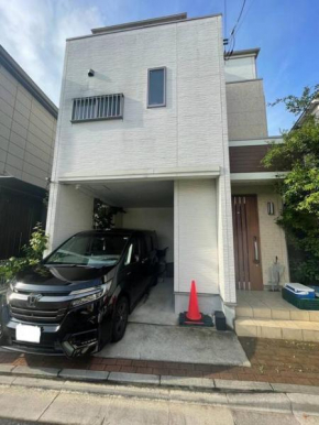 Tommy's house 東京都内では貴重な無料駐車場付で大地震でも安心の新しい家